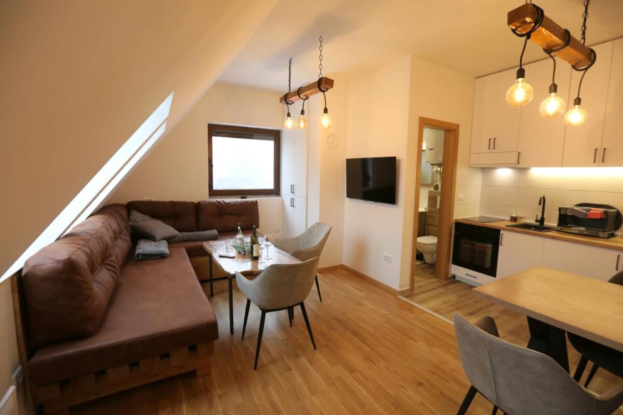 Wood Apartmani - Vila Zimska Idila Jahorina Eksteriør billede
