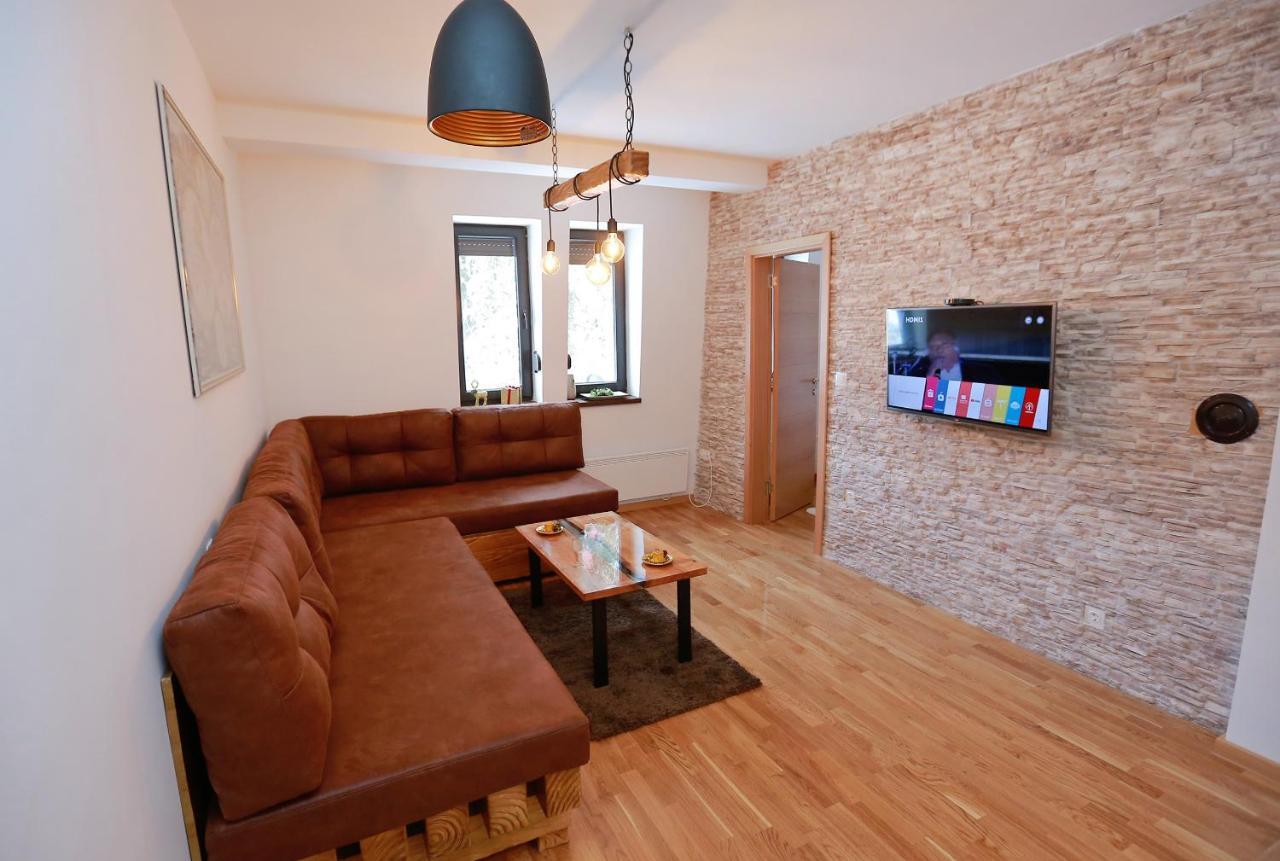 Wood Apartmani - Vila Zimska Idila Jahorina Eksteriør billede