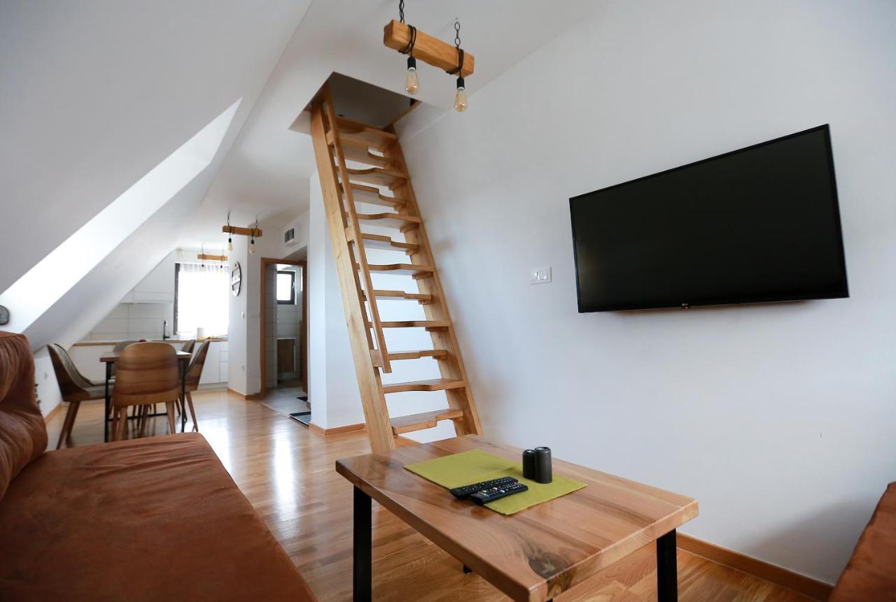 Wood Apartmani - Vila Zimska Idila Jahorina Eksteriør billede